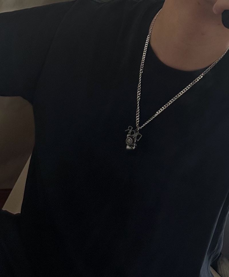 chr1st1an D10r necklaces